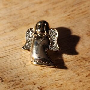 Goldtone angel pin